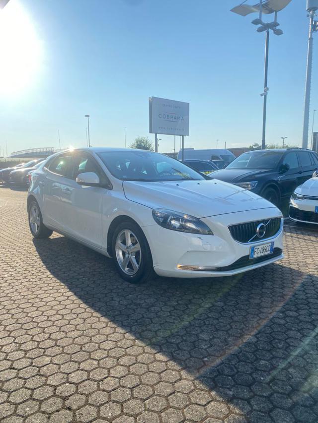 VOLVO V40 D2 Business NEO PATENTATO