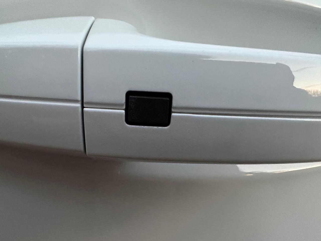 Ford B-Max 1.4 90 CV GPL Titanium Neopatentati