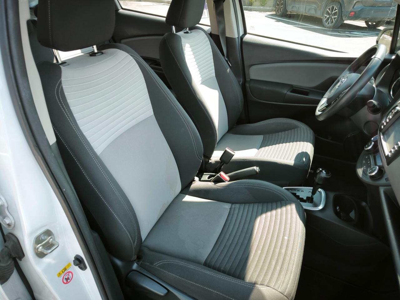 Toyota Yaris 1.5 Hybrid 5 porte Active