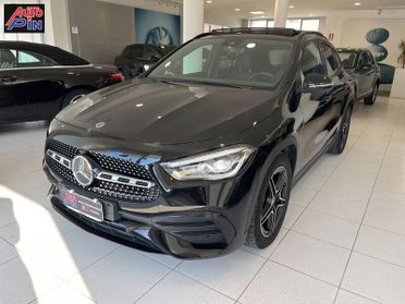 Mercedes-Benz GLA GLA 200 d Automatic Premium *Tetto*Ambient light*