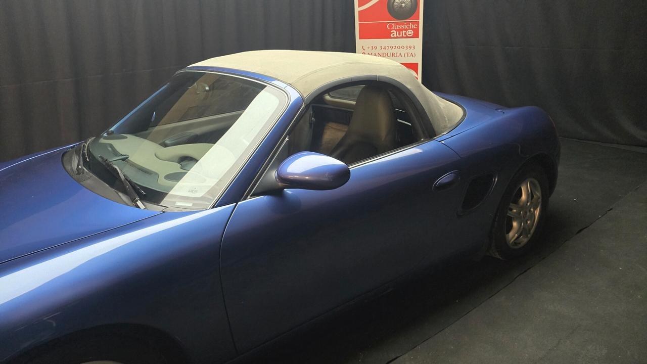 Porsche Boxster 2.5i 24V cat