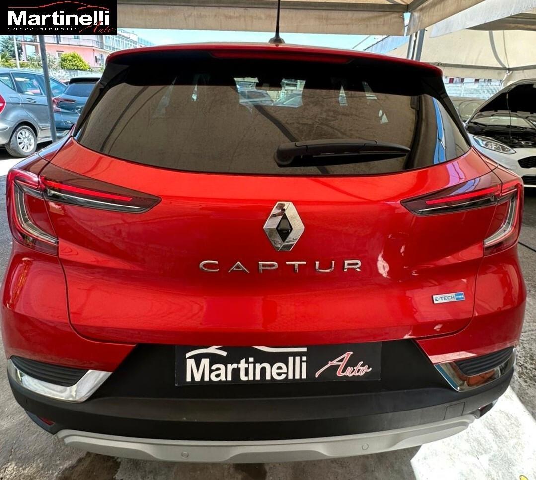 Captur Full Hybrid E-Tech 145 CV RS Line