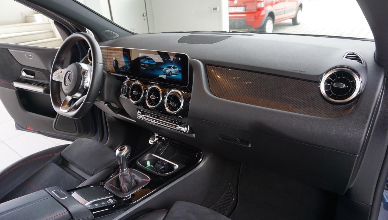 Mercedes B 180 Premium AMG