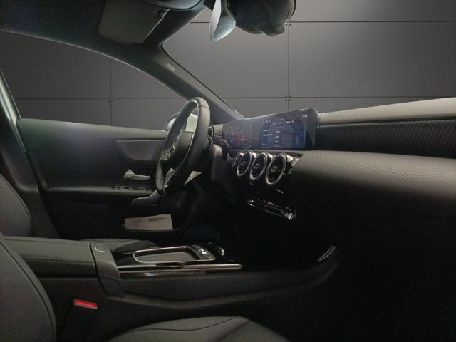 MERCEDES-BENZ A 180 Automatic Progressive Advanced