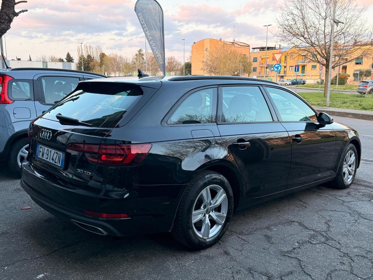 Audi A4 Avant 35 TDI S tronic Business