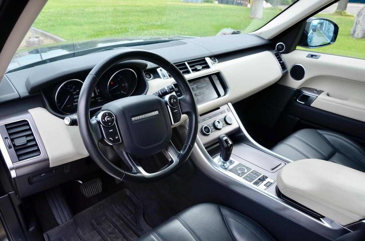 LAND ROVER RANGE ROVER SPORT 3.0 TDV6 HSE 249cv AUTO, KM REALI, UNICOPROP, ECCELLENTI CONDIZIONI, PERMUTE