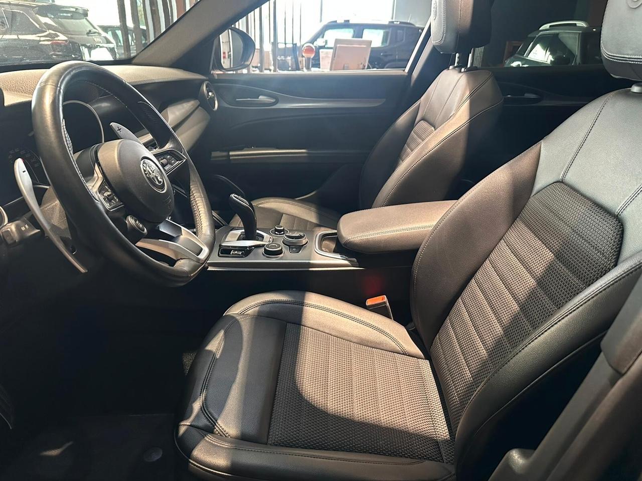 Alfa Romeo Stelvio 2.2 Turbodiesel 190 CV AT8 Q4 Sprint
