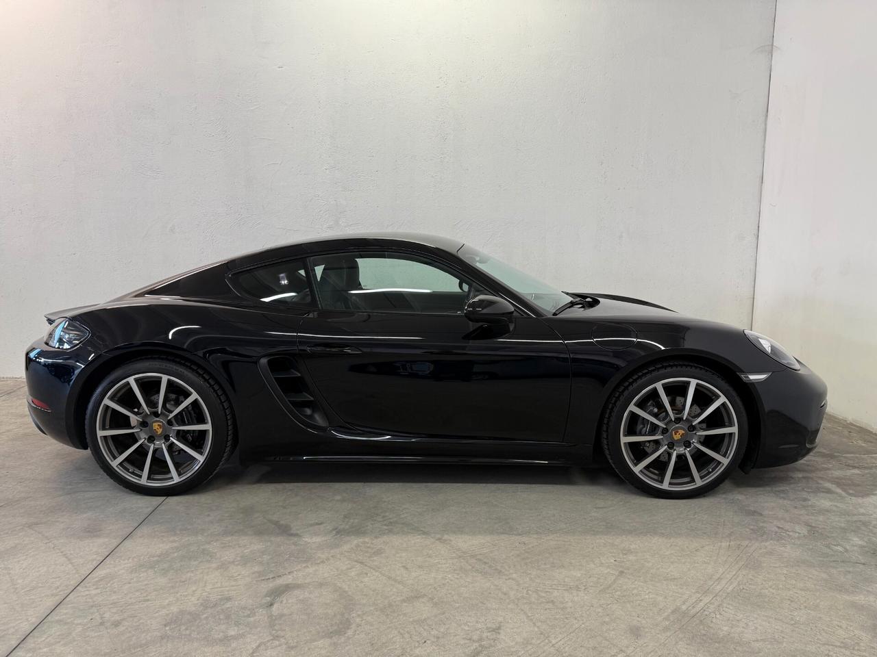Porsche Cayman 718 300cv Pdk Ufficiale - Book service 1 Propiet