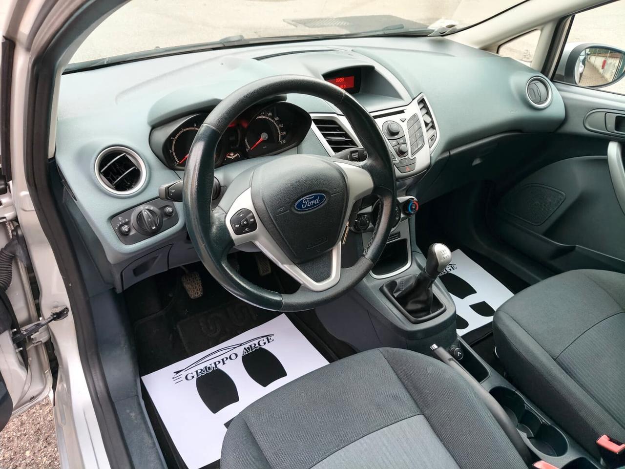 Ford Fiesta 1.2 82CV 3 porte Titanium