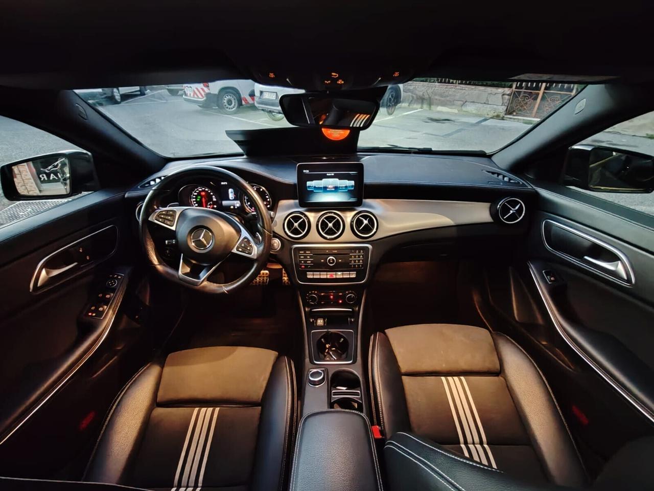 Mercedes-benz CLA 200 Sport Premium