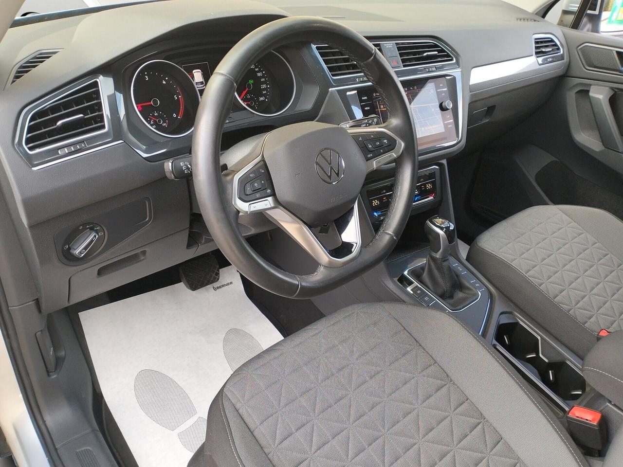 Volkswagen Tiguan II 2022 2.0 tdi Elegance 150cv dsg