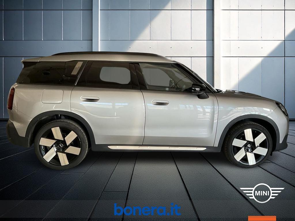 Mini Mini Countryman 2.0 48V D Favoured Steptronic