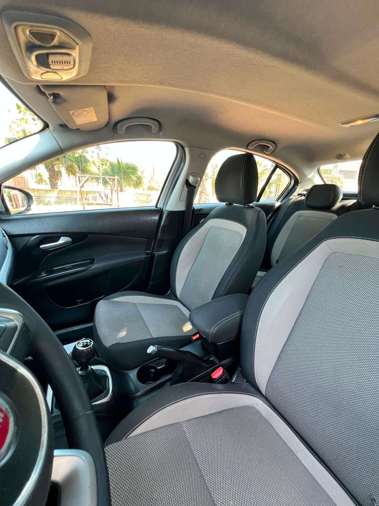 Fiat Tipo 1.6 Mjt 4 porte Easy