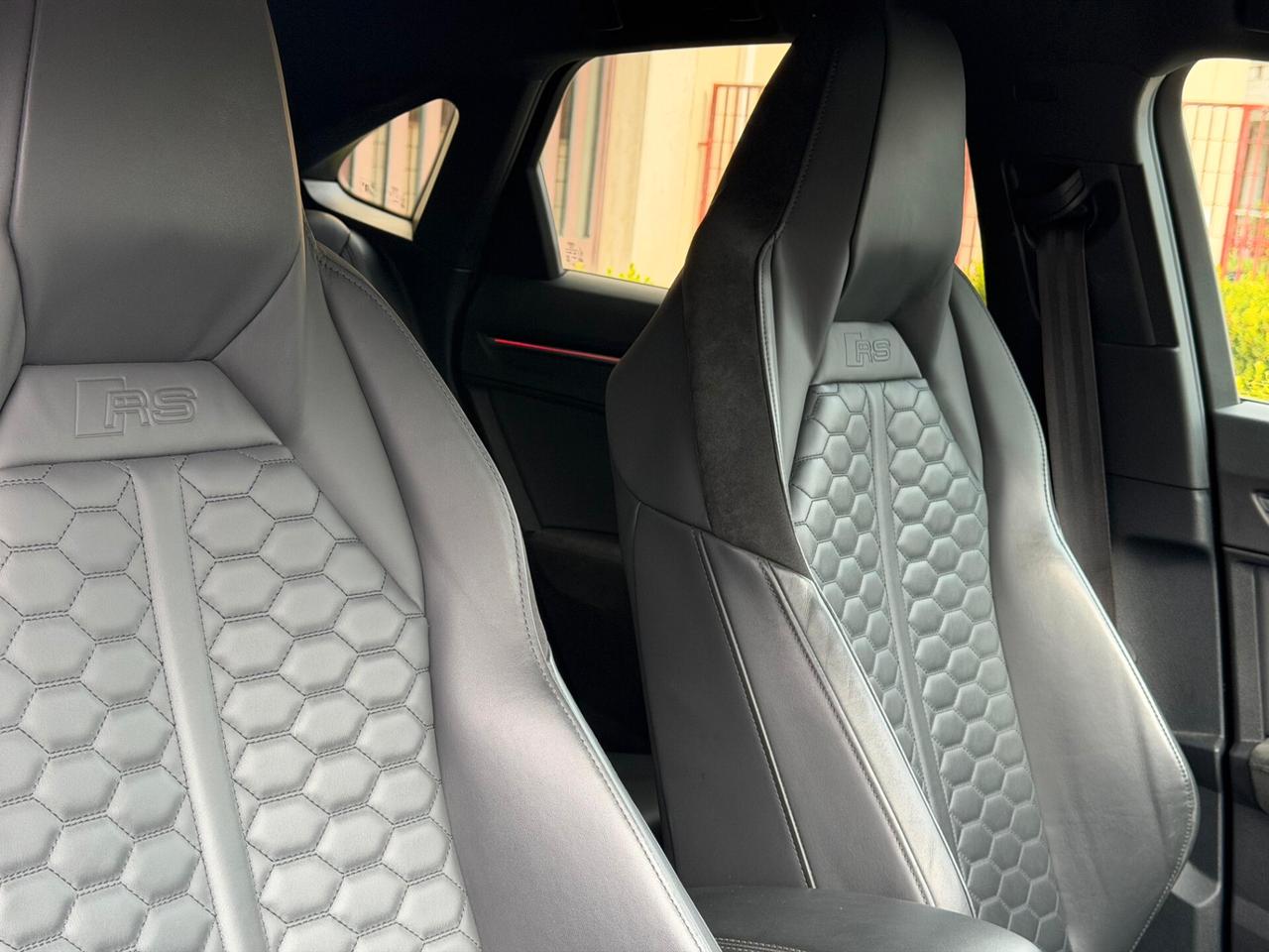 Audi RSQ3 SPB quattro S tronic