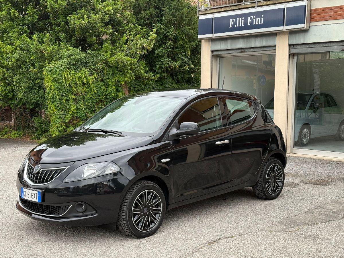 LANCIA - Ypsilon - 1.0 FireFly 5p.S&S Hybryd Gold