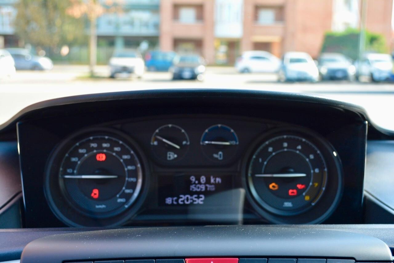 Lancia Ypsilon 1.0 FireFly 5 porte S&S Hybrid Gold