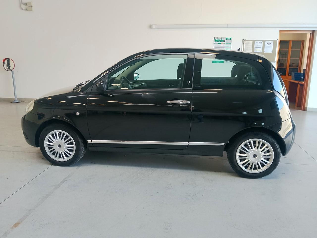 Lancia Ypsilon 1.2 benzina - FRIZIONE NUOVA