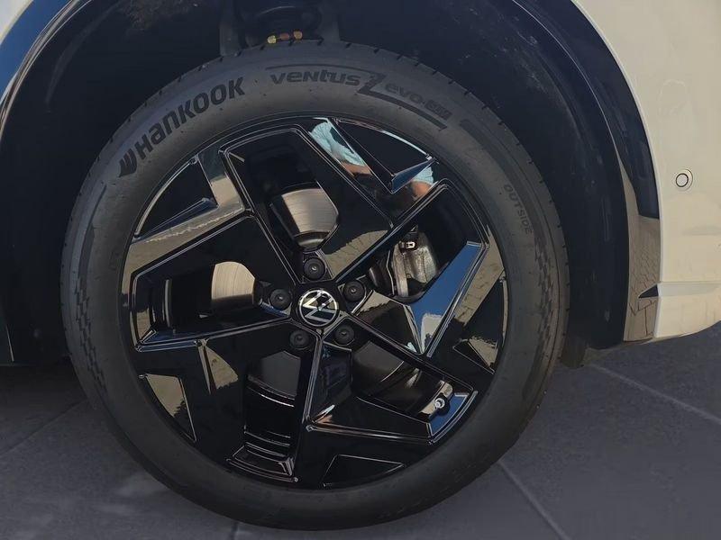 Volkswagen Tiguan 2.0 TDI 142KW SCR R-Line DSG 4MOTION DCC HEAD-UP CAMERA