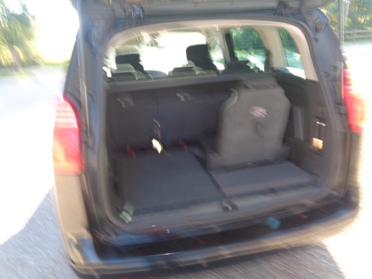 Peugeot 5008 1.6 HDi 112CV 7 posti