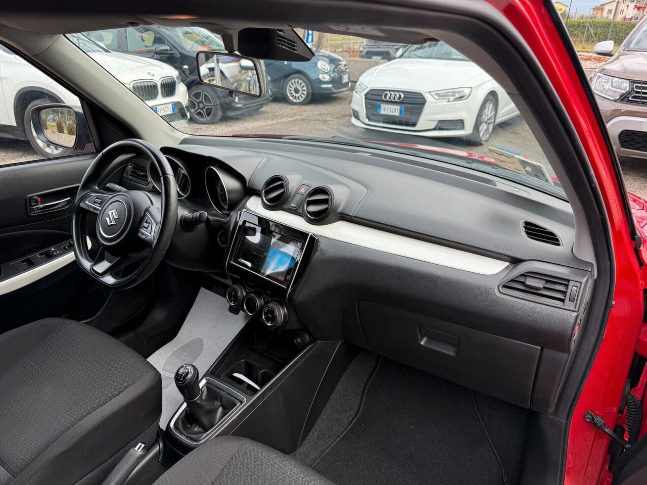 " UNA CHICCA " Suzuki Swift 1.2 Hybrid / GPL