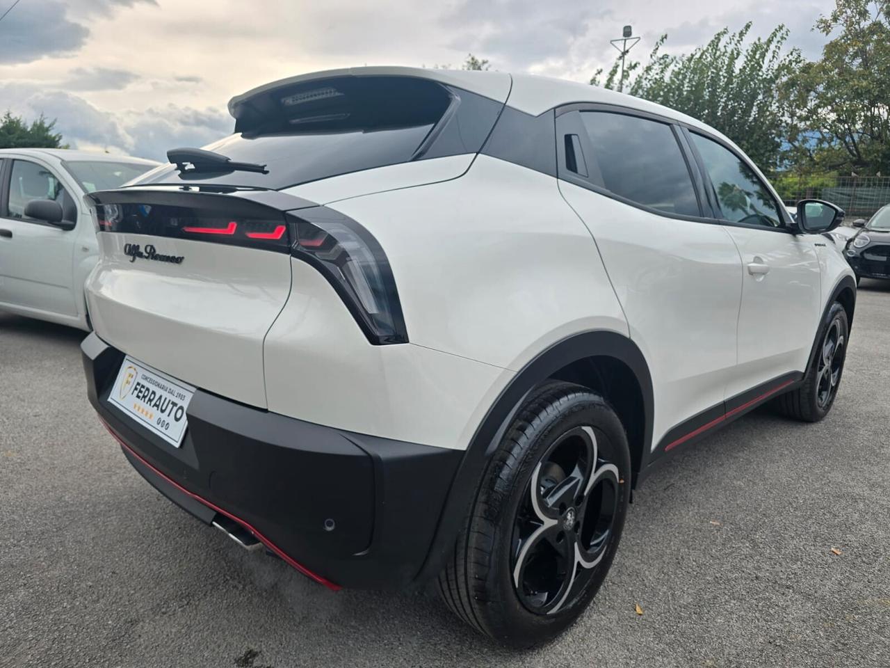 ALFA JUNIOR 1.2 136CV EDCT6 HYBRID SPECIALE