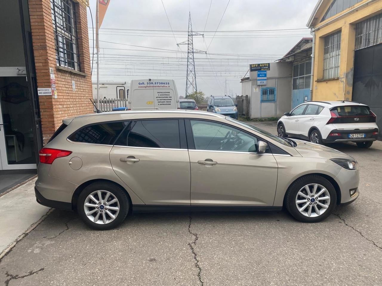 Ford Focus 1.5 TDCi 120 CV SW Titanium - UNICO PROP. - GARANZIA 12 MESI