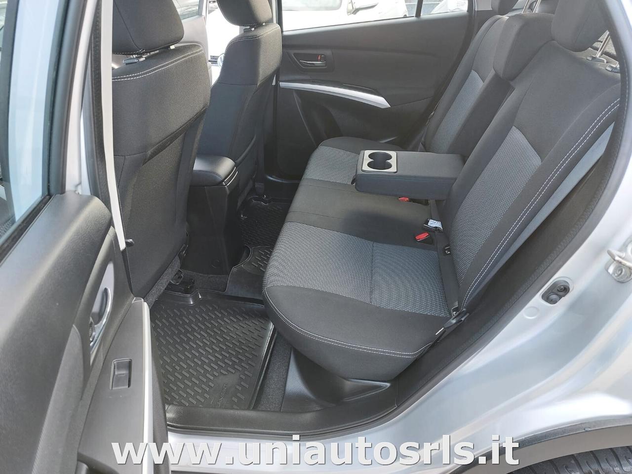 Suzuki S-Cross 1.6 DDiS 4WD All Grip Top