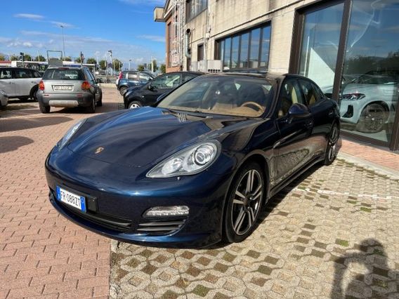 PORSCHE Panamera 3.0 Diesel*FULL OPTIONALS*