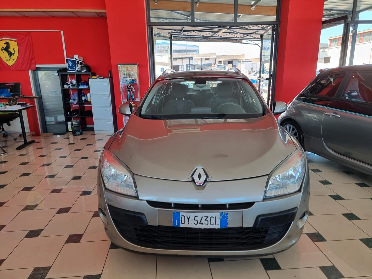 Renault Megane Mégane 1.5 dCi 110CV SporTour Confort