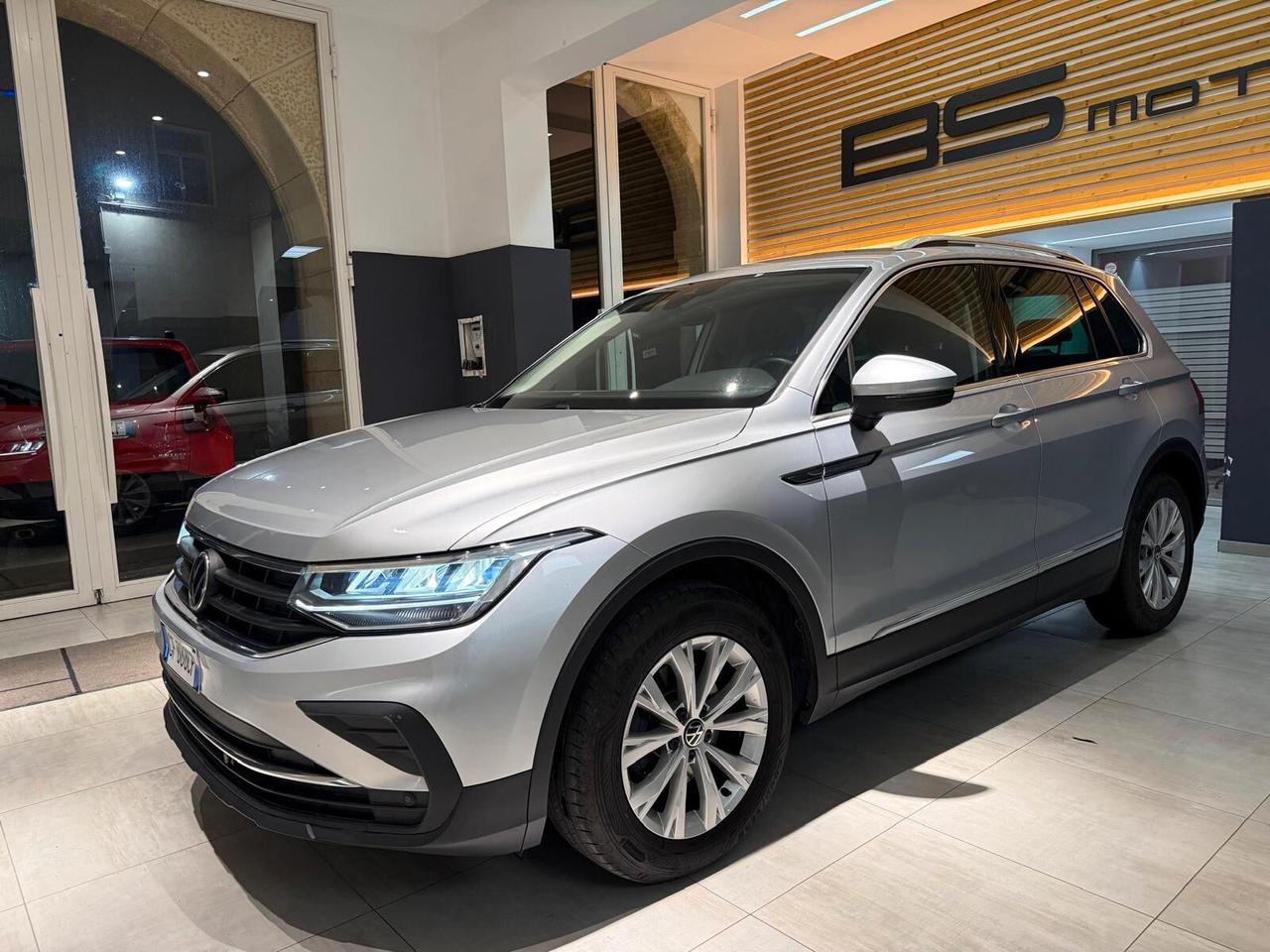 Volkswagen Tiguan 2.0 TDI 150 CV SCR DSG Life