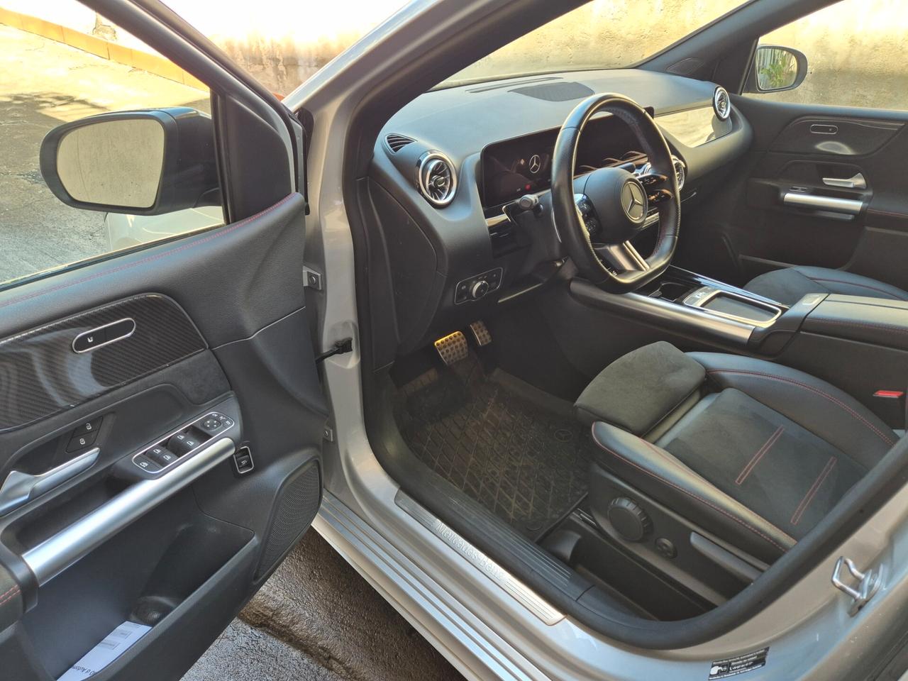 Mercedes-benz B 180 d Automatic AMG Line Premium Plus
