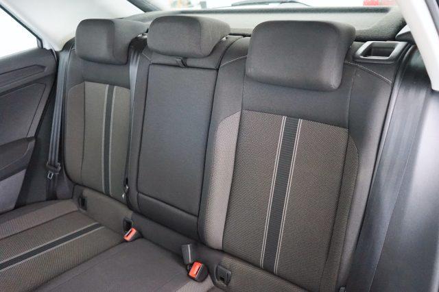 VOLKSWAGEN T-Roc 1.6 TDI SCR Business BlueMotion Technology