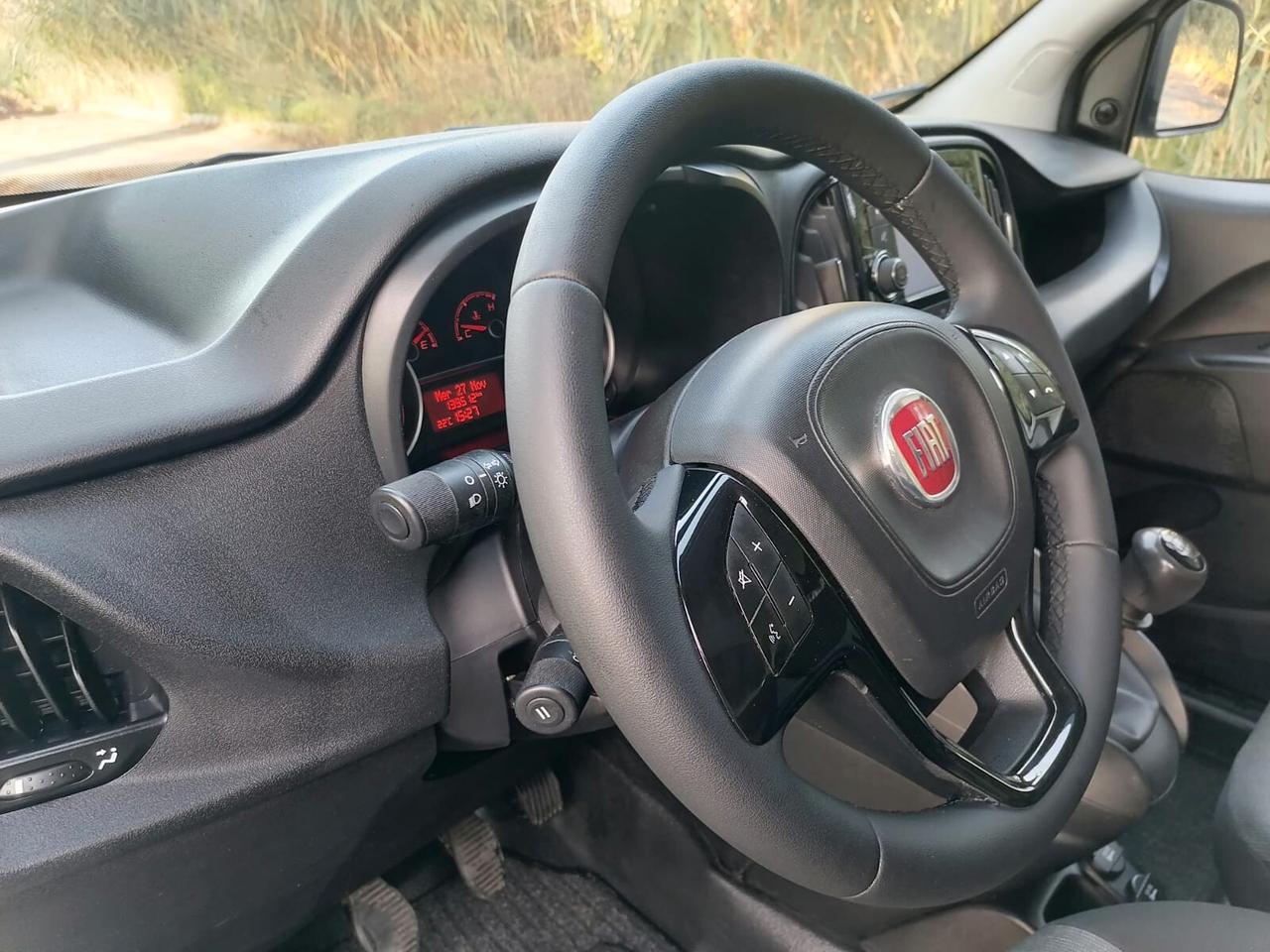 Fiat Doblò 1.6 Mjt - 3 posti - 2018