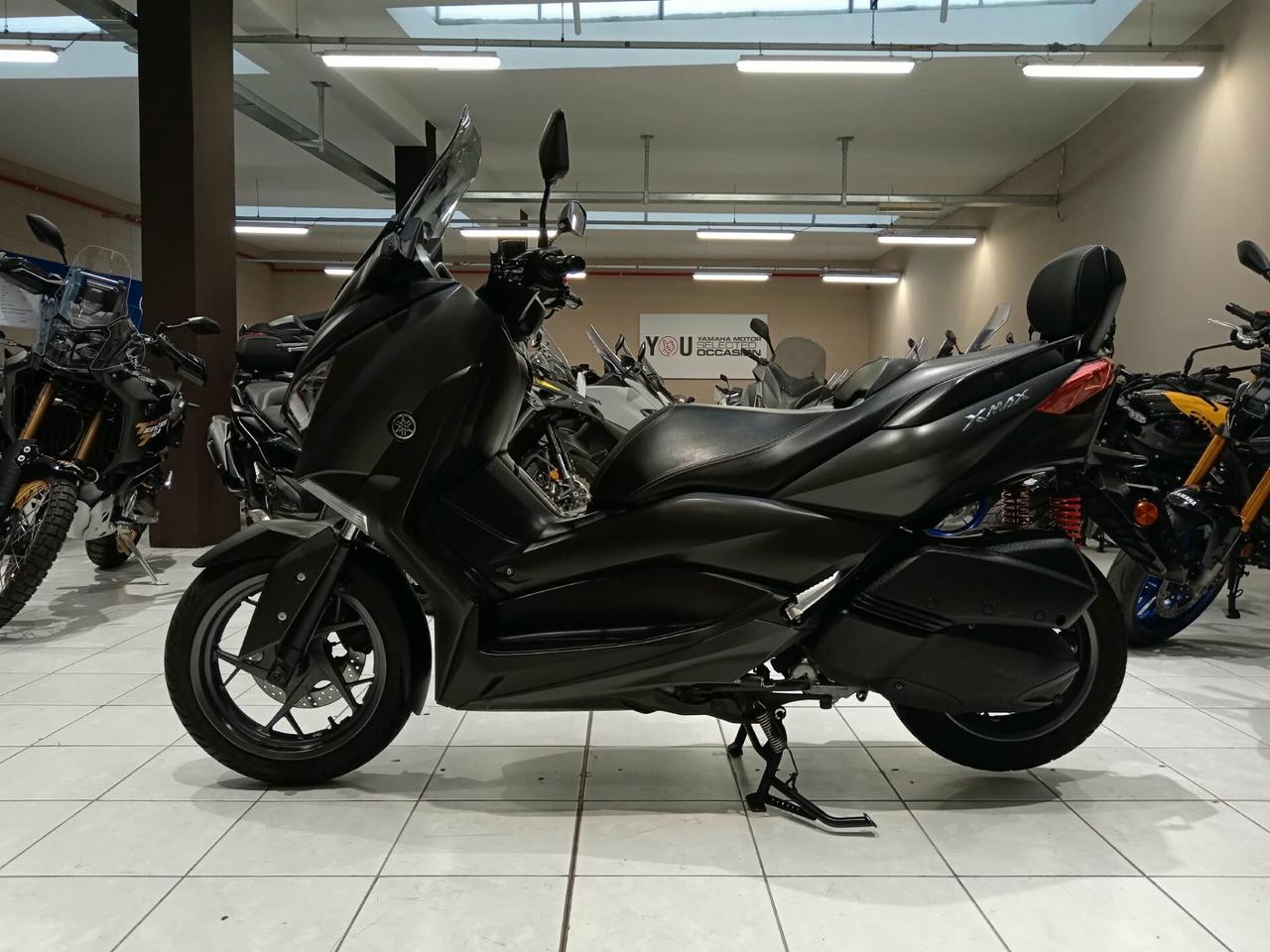 Yamaha X-Max 300 ABS