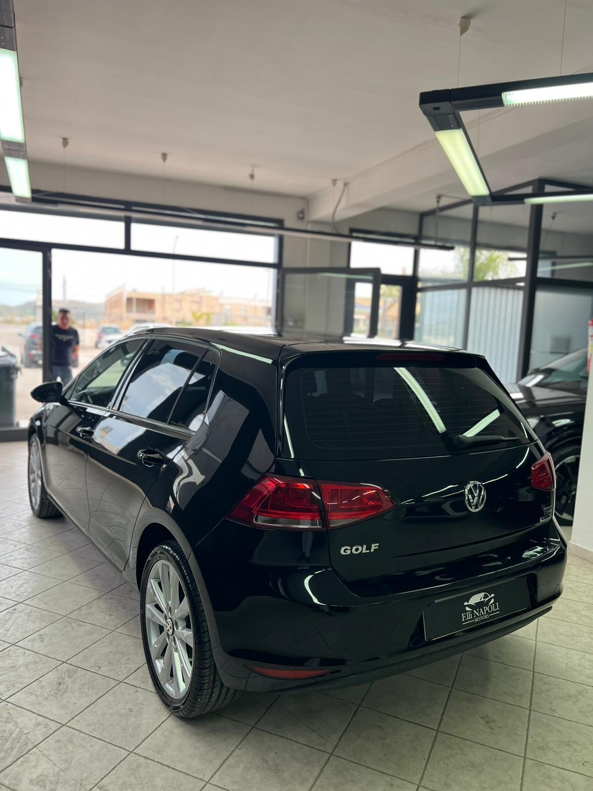 Volkswagen Golf 1.6 TDI 5p. Highline BlueMotion Technology