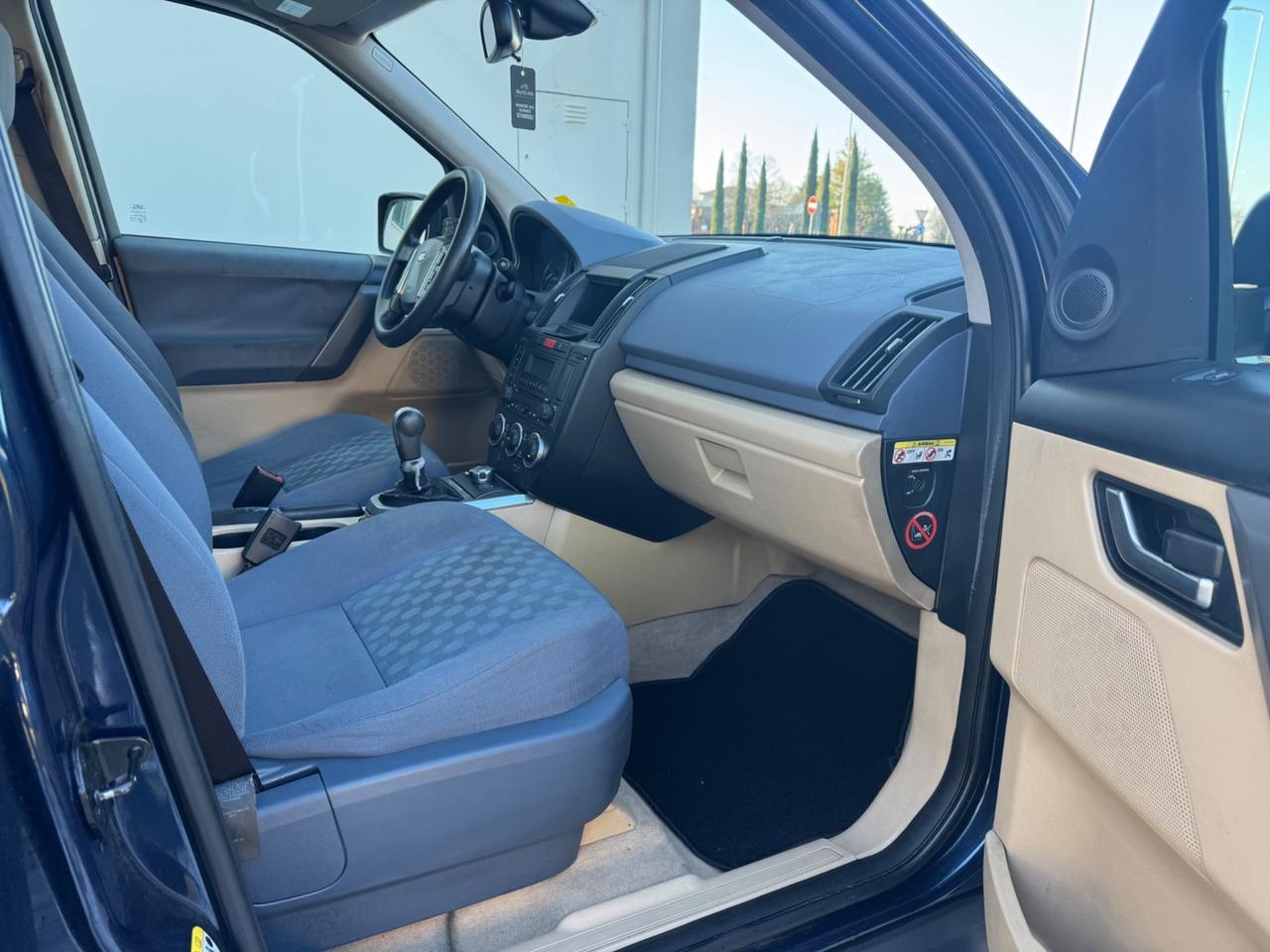 Land Rover Freelander 2.2 TD4 S 4x4