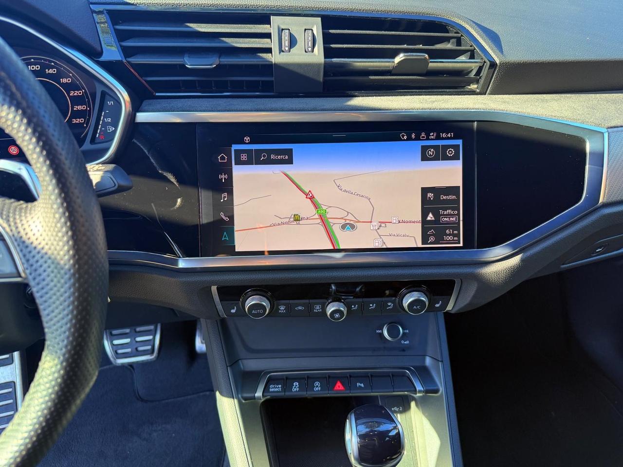 Audi Q3 RS SPB sportback quattro S tronic sline kamera full led *promo*