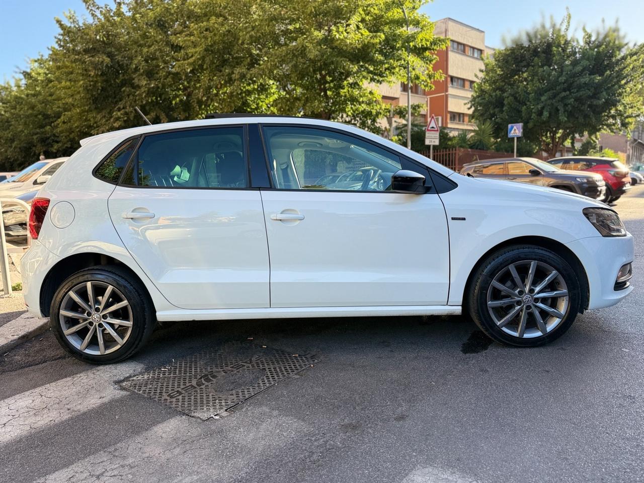 Volkswagen Polo 1.4 TDI 90cv Unipro TETTO Strafull!