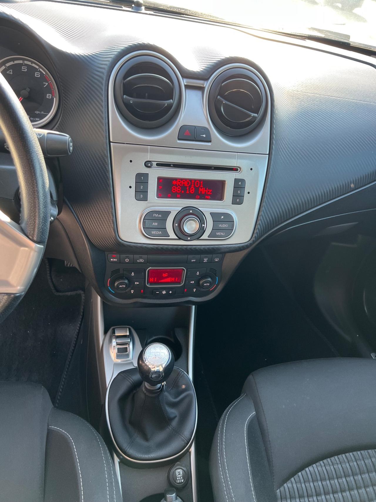 Alfa Romeo MiTo 1.4 105 CV M.air S&S Distinctive