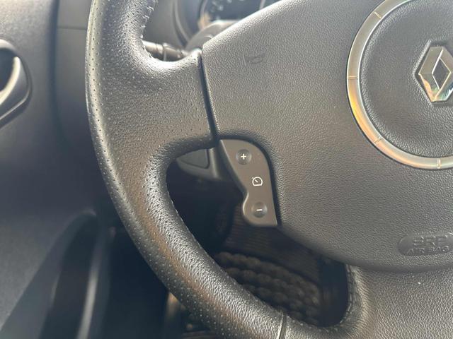 RENAULT Kangoo BENZINA/GPL 5 POSTI CAMBIO AUTOMATICO NAVIGATORE