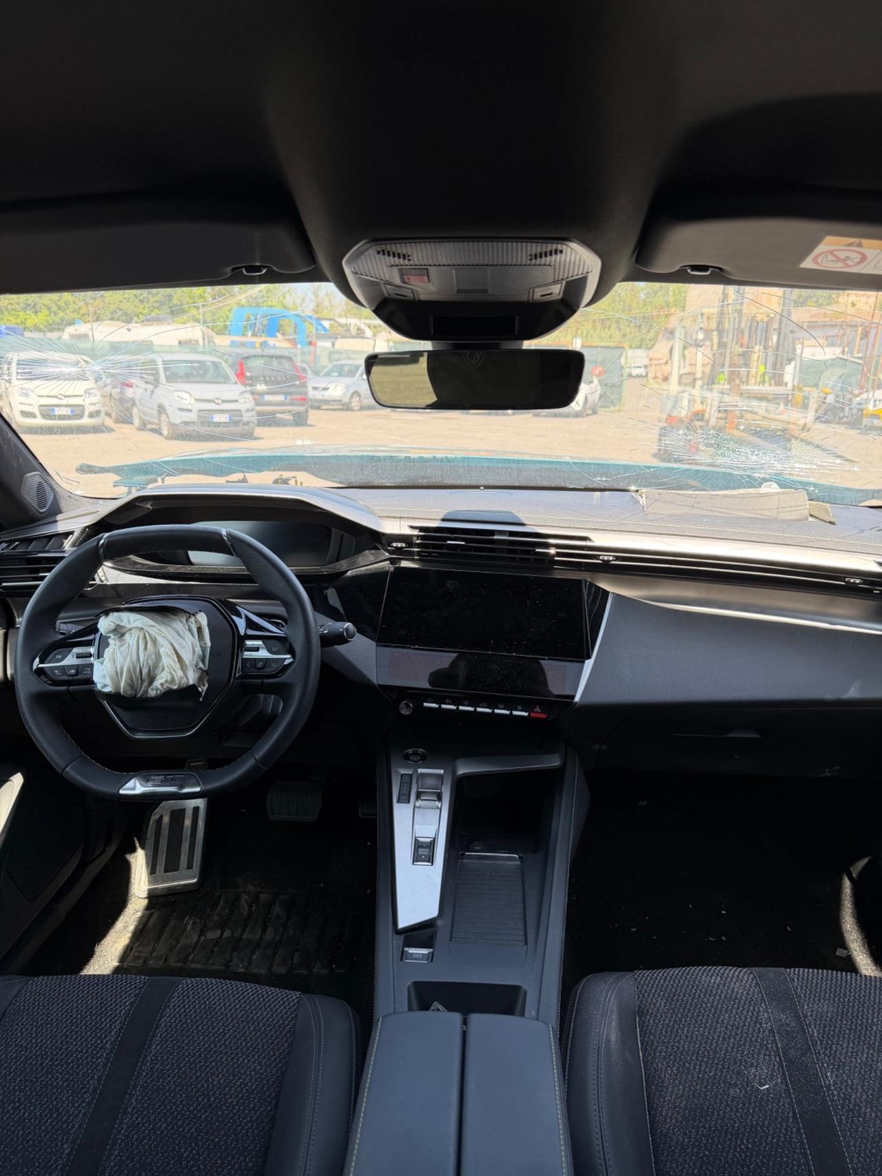 Peugeot 408 Hybrid 145cv GT