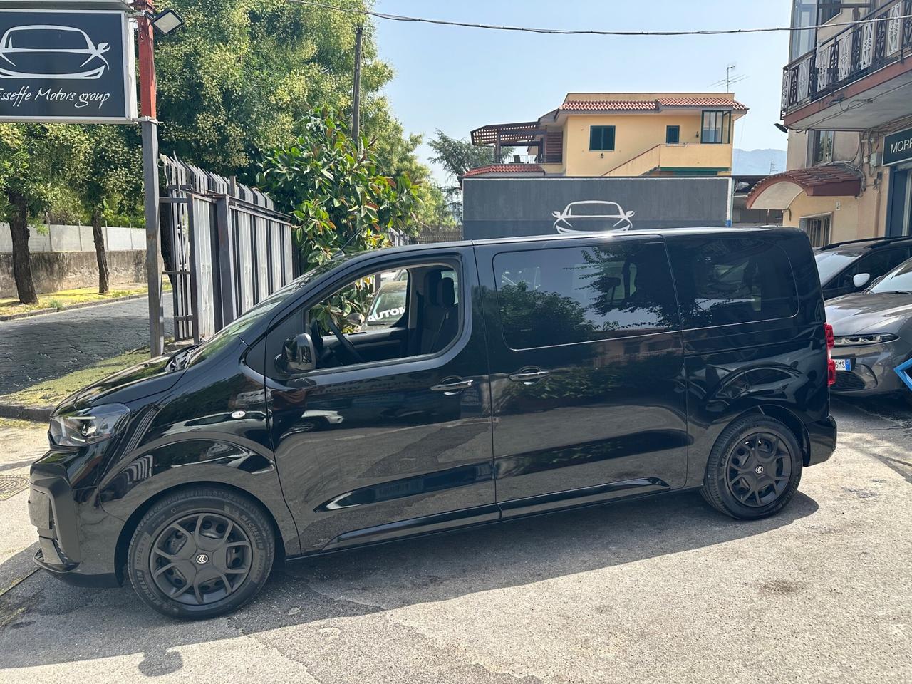 Citroen Spacetourer 2.0 BlueHDi 180 S&S EAT8 M Business Lounge