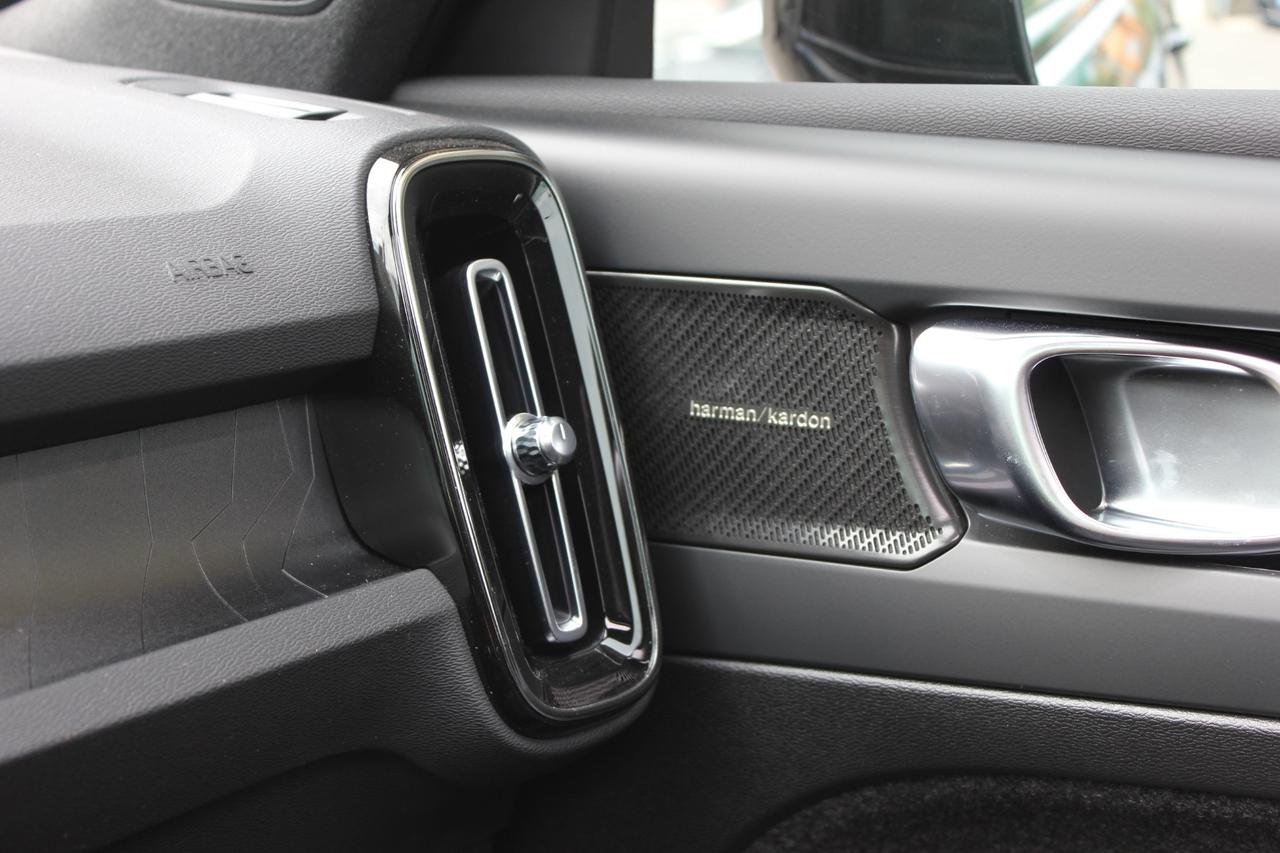Volvo XC40 SINGLE MOTOR EXTENDED RANGE ULTIMATE RWD