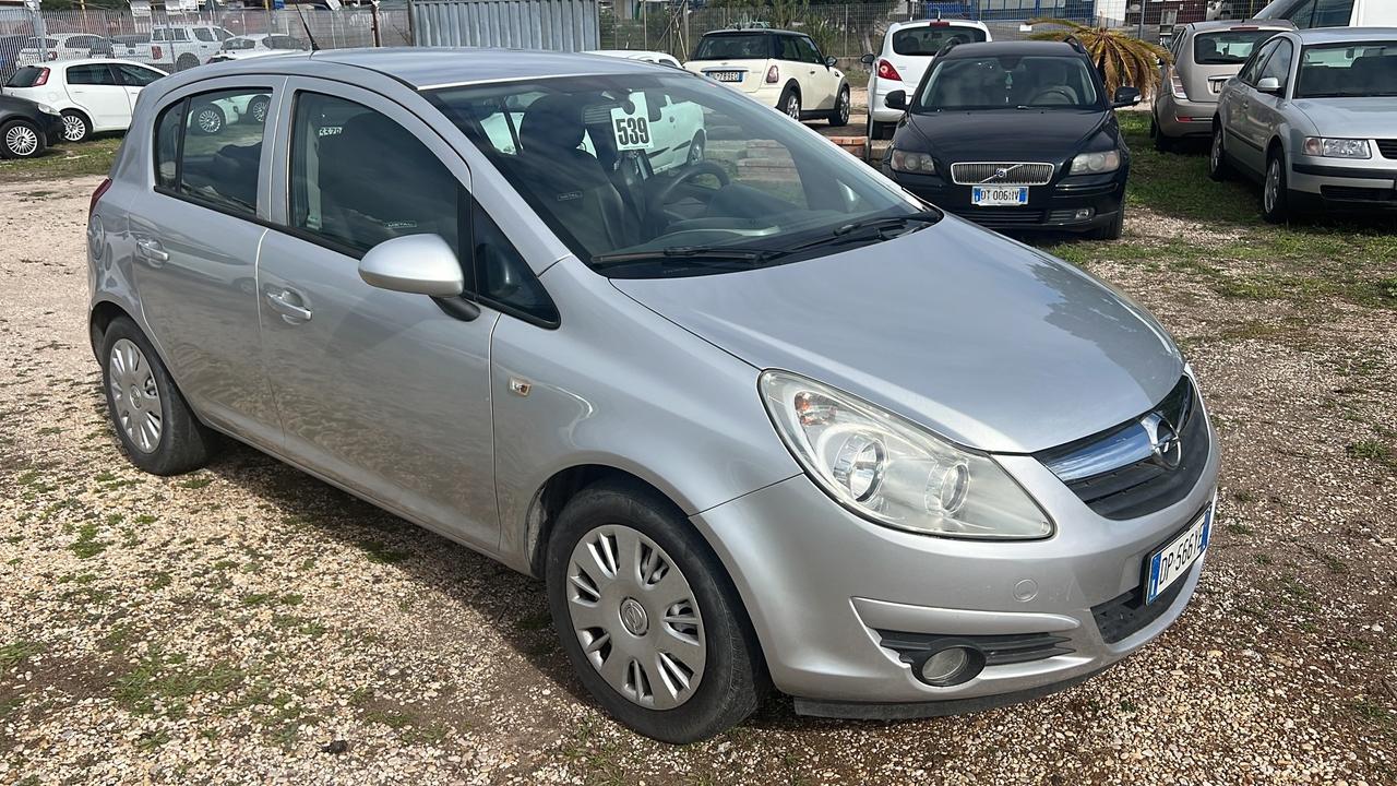 Opel Corsa 1.2 5 porte Enjoy