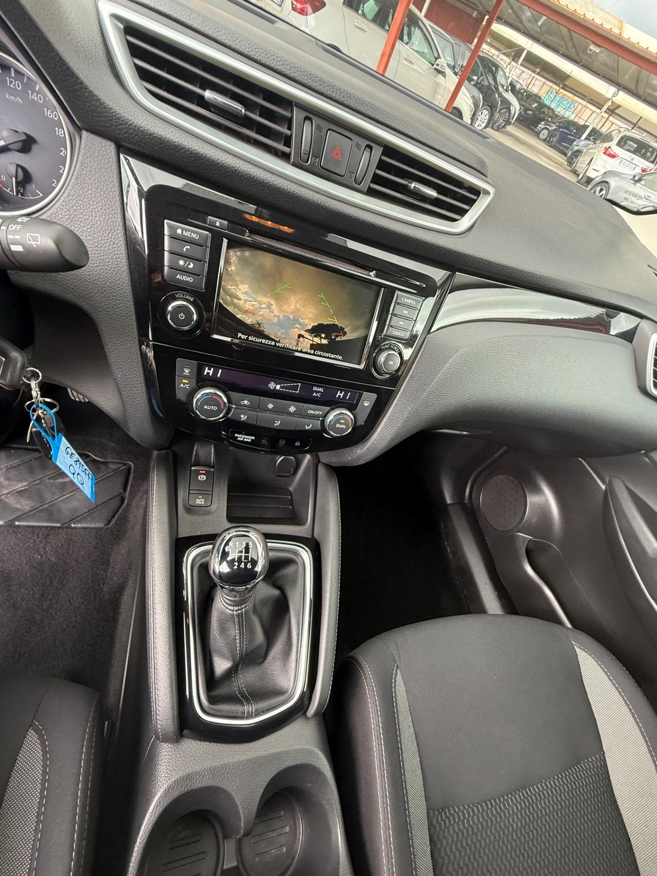 Qashqai 1.3 DIG-T 140 CV N-Connecta-unipro-rate-E6-