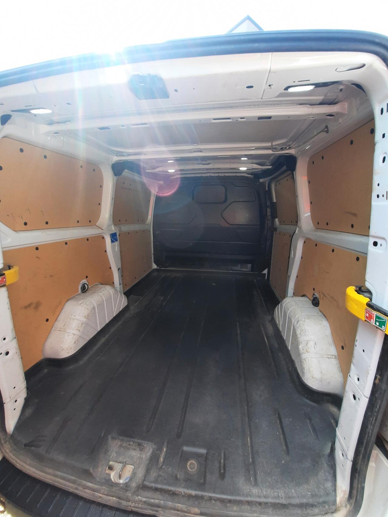 Ford Transit Custom 340 2.0 TDCi 130 PC PR.IVATO Titanium