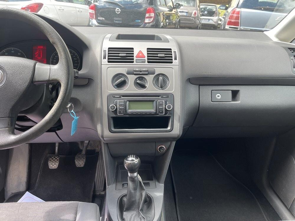 Volkswagen Touran 1.4 16V TSI 150CV Trendline Ecofuel 7 POSTI