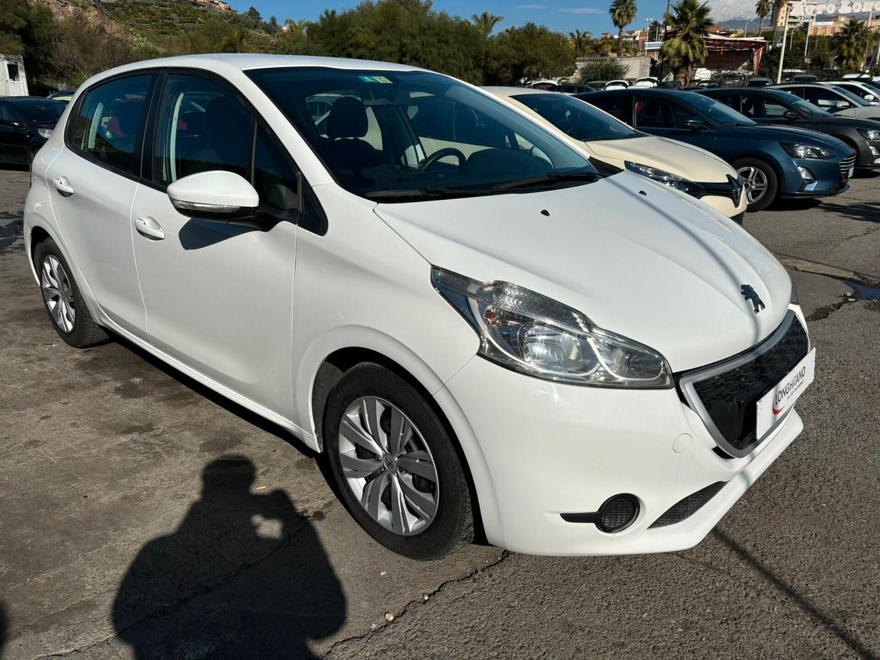 PEUGEOT 208 1.4 HDI - 2015