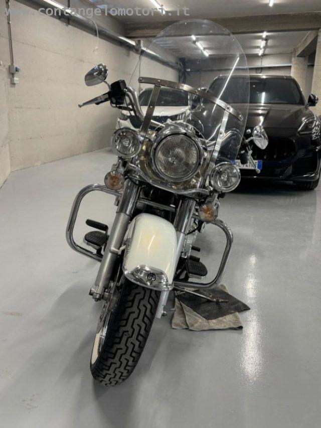 HARLEY-DAVIDSON FLHR Road King CUSTOM