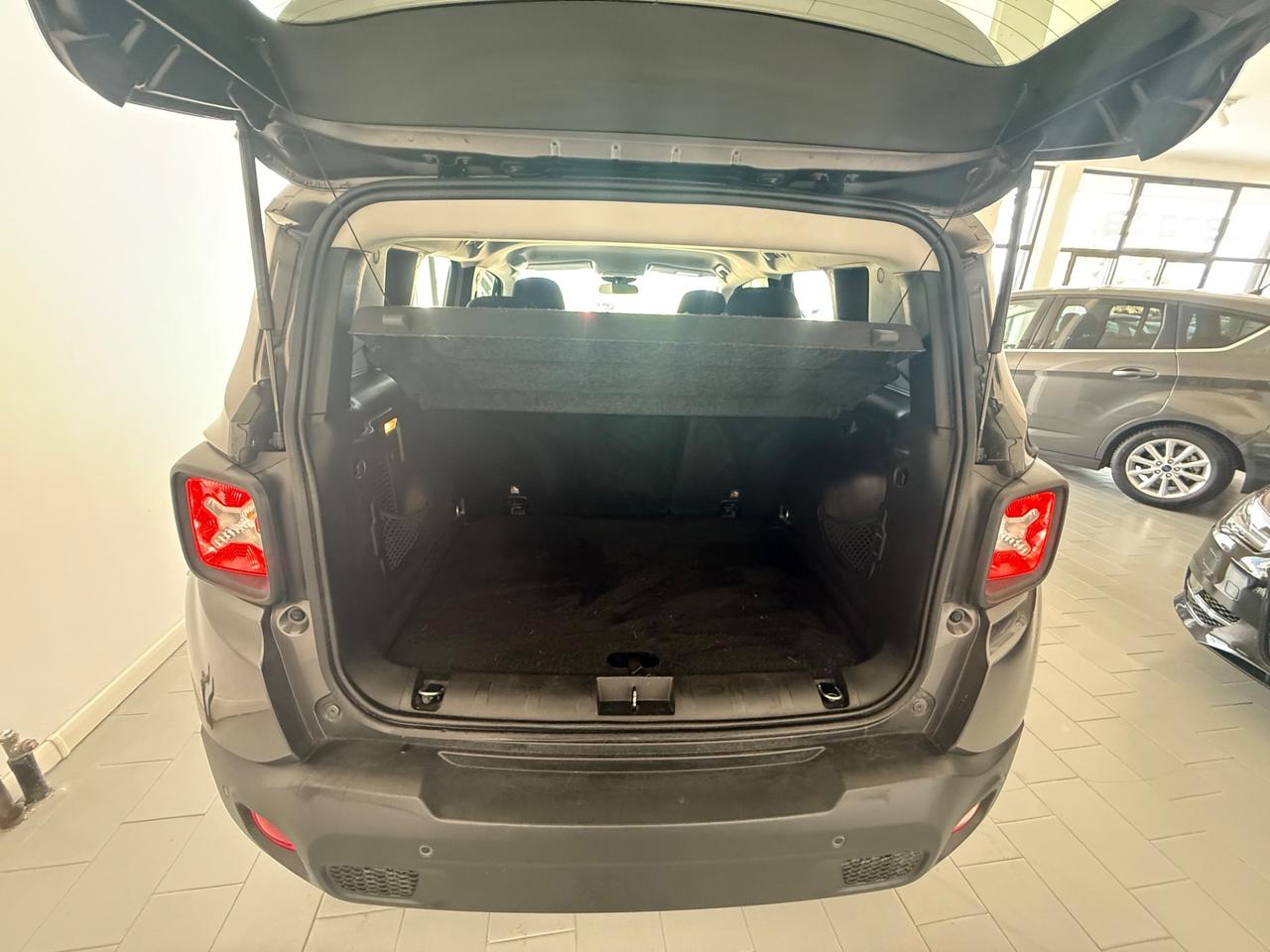 Jeep Renegade 1.6 E-TorQ EVO Longitude